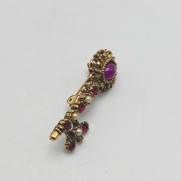 Vintage Key Shaped Brooch Pin With Faux Ruby Pearl Accents Gold Tone Metal - Picture 2 of 4